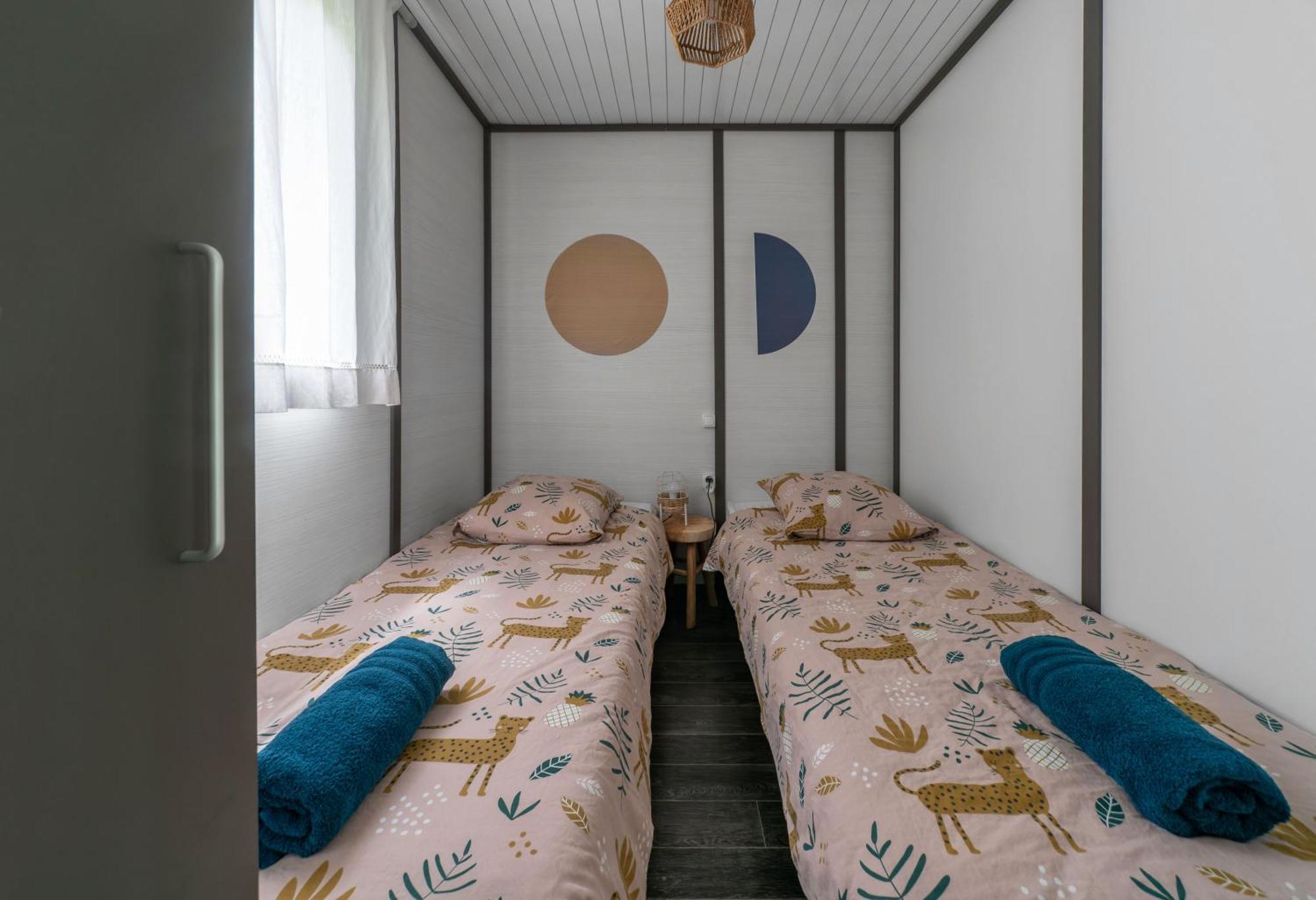Camping Le Mont Libre - Cottage & Espace Nature - ガナ エクステリア 写真